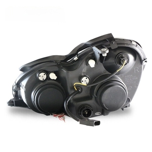 2000-2007 para <span class=keywords><strong>Mercedes</strong></span>-Benz <span class=keywords><strong>Clase</strong></span> <span class=keywords><strong>C</strong></span> W203 Faros delanteros Luces de circulación diurna LED modificadas y montaje de faros intermitentes - Product Image 4