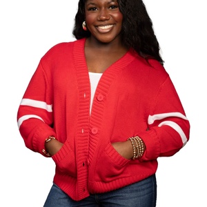 Cardigan en tricot acrylique pour femme Delta de haute qualité, col en V, avec logo personnalisé brodé et fermeture à un seul bouton - Product Image 1