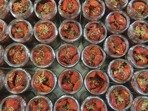 Tomates secos en aceite de oliva 270g Mason Jar Listo para comer Italia Tomates Sal Vino Vinagre Bueno para aperitivos - Product Image 2