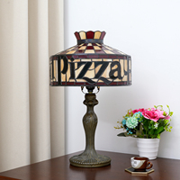 Abat-jour en forme de pizza fait main Blivuself, base en métal, pour la décoration de chambre à coucher, restaurant, lampe de table Tiffany en verre teinté, veilleuse