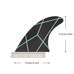 Aileron de planche de surf UPSURF G5M, base FCS2, queue géométrique rayée, taille moyenne - Product Image 1
