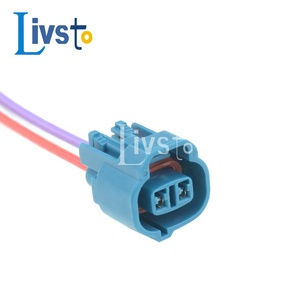 2 Pinli Dişi Oto Araç Konnektör Fişi 6189-0451 Kablo Demeti Saf Bakır İletken 600V Dereceli IP67 PVC Kılıf Kauçuk İzolasyon - Product Image 3