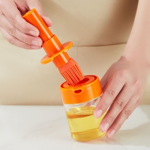 1 Pcs Portable Silicone Oil <b>Bottle</b> with <b>Brush</b> Grill Oil <b>Brushes</b> Liquid Oil Pastry Kitchen Baking BBQ Tool Kitchen Tools for BBQ - Product Image 3