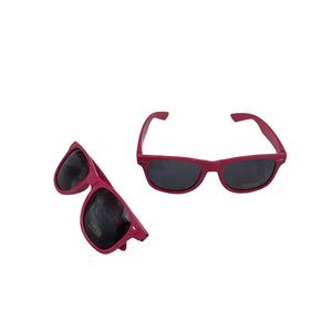 Lunettes de soleil classiques en plastique avec logo personnalisé imprimé pour la promotion - Product Image 5