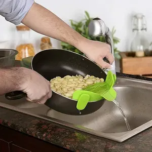 Colador de cocina de silicona con clip para escurrir, para tazones, embudo, para lavar arroz, pasta y verduras, colador para drenar el exceso de líquido, universal - Product Image 4