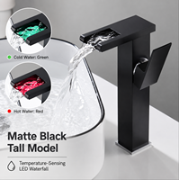 Robinet de lavabo cascade à LED monté sur le comptoir, mitigeur chaud/froid avec capteur de température et éclairage