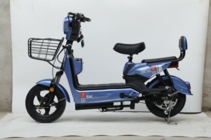 Vélo de ville électrique à deux roues bon marché e-bike scooter électrique puissant à longue portée - Product Image 5