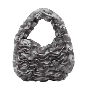 Sac plissé en dentelle style doux et féminin, sac à main en dentelle et gaze douce patchwork, sac à main élégant et noble à porter sous le bras - Product Image 4