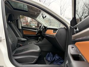 Pour <span class=keywords><strong>Bora</strong></span> 1.2TSI 200TSI Smart Travel Edition 2023, conduite à gauche, transmission automatique, sièges en cuir, essence turbo, propulsion arrière - Product Image 4