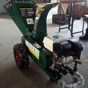 Hot Selling Portable Gasoline <b>Powered</b> 7.5HP Engine Wood Processor Machine Wood Chipper Shredder Branch Shredder Logger Farm - Product Image 1