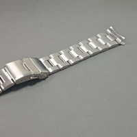 Bracelet de montre en acier argenté brossé de luxe de 22 mm avec extrémités incurvées pour Seiko SKX 007, respirant