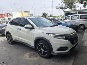 ホンダHR-V中古ターボガソリンSUV 134kW FWDドライブファブリックDark Auto LeftステアリングリアカメラR17タイヤ中古車2021年 - Product Image 3