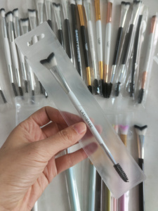 Esponjoso con logotipo personalizado, 1 Uds., champú para pestañas, sombra de ojos curvada, cepillo para extensión de pestañas, limpieza, eliminación de maquillaje suave, herramientas de baño - Product Image 6