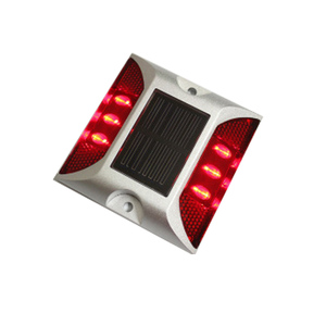 Borneaux routiers solaires LED étanches, feux de signalisation solaires pour autoroute, marqueurs de chaussée surélevés en aluminium - Product Image 1