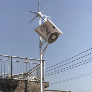 ไฟถนนโซลาร์ไฮบริด LED พลังงานลม ลูมินาเรียโซลาร์ 200w 400w 600w ไฟถนนโซลาร์ไฮบริดแบบตั้งพื้นพลังงานลม 1 ดวง - Product Image 3