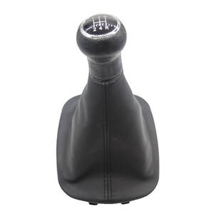 Couvre-poignée de levier de vitesses Volkswagen en cuir noir 5 vitesses, ajustement ergonomique B5 Plus - Product Image 2