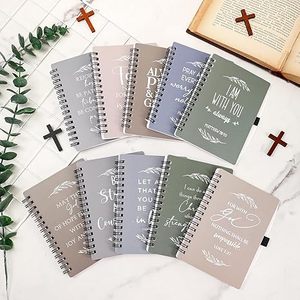 Regalos Cristianos al por Mayor que Incluyen Cuadernos Espirales, Bolígrafos con Versículos Bíblicos, Diarios de Oración y Cuadernos de Escrituras Religiosas - Product Image 4