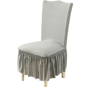 Housse de chaise à volants en dentelle jacquard tricotée de style européen Bindi pour chaises de plage d'hôtel Banquet de mariage-Lavable écologique - Product Image 4
