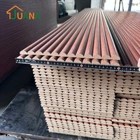 Panneau MDF flexible ignifuge, feuille MDF courbée certifiée CE pour les bureaux d'accueil d'hôtel et les revêtements de colonnes