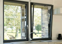 Ventana abatible de aluminio Prima Durable con marco reforzado, ideal para apartamentos de alquiler y casas económicas.