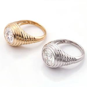 แหวนเพชรแฟชั่น ผู้หญิง ผู้ชาย ทองแท้ 10K 14K 18K แหวนทองคำแท้สีเหลือง แหวนมอยส์ซาไนต์ D VVS สำหรับคู่รัก เครื่องประดับหมั้น - Product Image 1