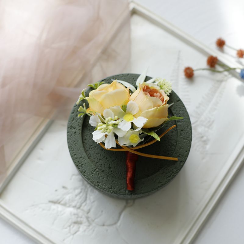 wedding flowers open middle