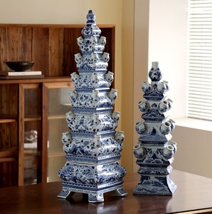 Jarrón de <span class=keywords><strong>Tulipanes</strong></span> con Diseño de Pagoda China Azul y Blanca Tradicional <span class=keywords><strong>para</strong></span> Decoración del Hogar - Product Image 2