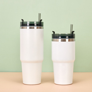 Taza <span class=keywords><strong>de</strong></span> agua para coche <span class=keywords><strong>de</strong></span> acero inoxidable 600 <span class=keywords><strong>de</strong></span> doble pared <span class=keywords><strong>de</strong></span> gran capacidad <span class=keywords><strong>de</strong></span> 1000ML/304 ML con botella <span class=keywords><strong>de</strong></span> agua aislada con pajita - Product Image 1