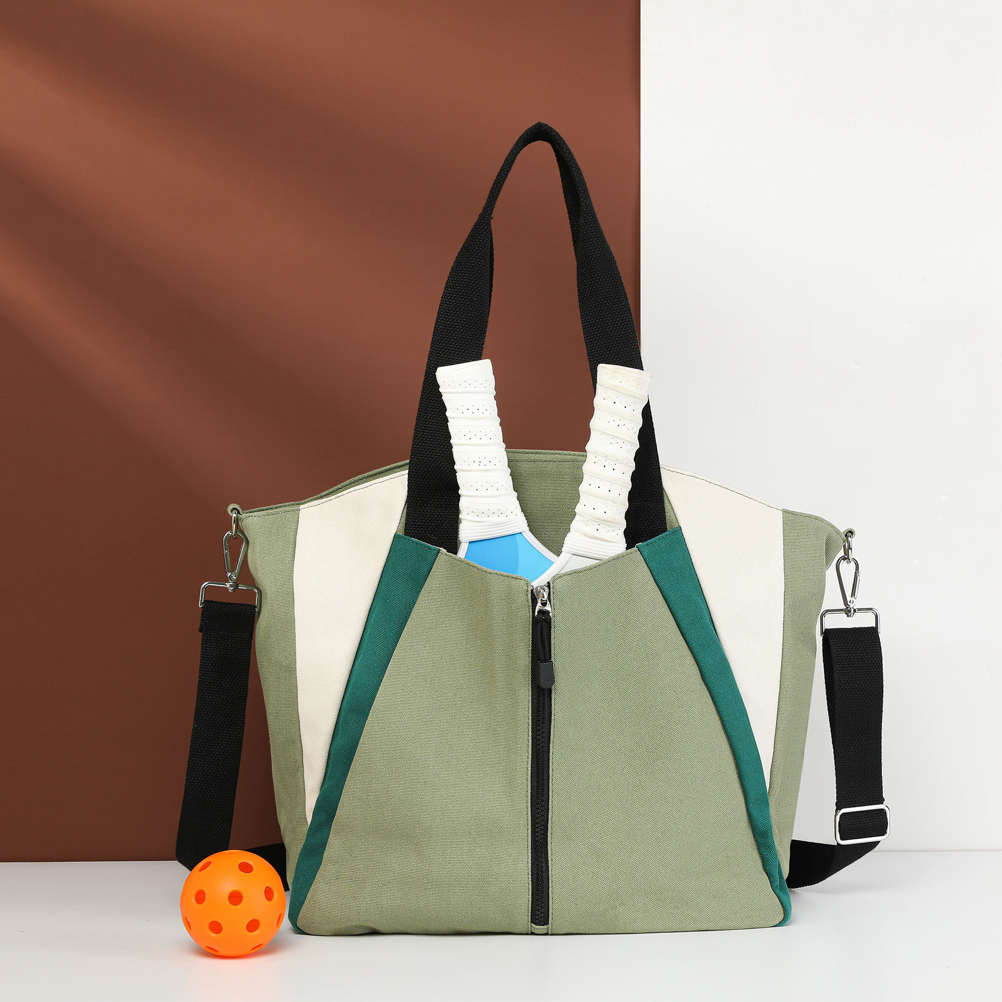 สีเขียว