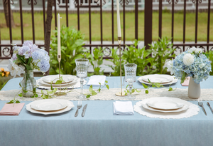 Service de table élégant en porcelaine blanche à motifs floraux, vaisselle de mariage, logo personnalisé, écologique, assiettes durables, banquet, hôtel, restaurant - Product Image 5
