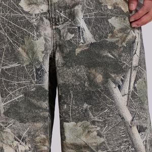 กางเกงขายาวทรงหลวมสำหรับผู้ชาย ผ้าหนาพิเศษ พิมพ์ลายต้นไม้สไตล์วินเทจ ลายพรางป่าไม้ กางเกงคาร์โก้ผ้าเดนิม - Product Image 4