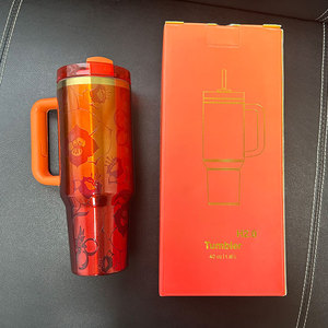 Nouvelle tasse isotherme Karol G de 40 oz à double paroi en acier inoxydable avec paille, portable pour voiture et voyage, avec coffret cadeau - Product Image 3