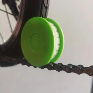 Bicicletta catena di lubrificazione bicicletta oliatore a disco <span class=keywords><strong>per</strong></span> ciclista ingranaggio rullo accessorio lubrificante <span class=keywords><strong>per</strong></span> bici negozio di manutenzione strumento - Product Image 4