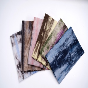Tela de Lino y Algodón de Alta Calidad, Teñida con Técnica Tie Dye, Orgánica y Transpirable, 55% Lino, 45% Algodón, 132cm, 165gsm, para Camisas y Vestidos - Product Image 4