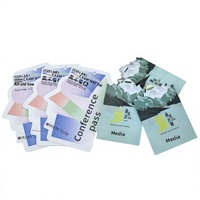 Cartes PVC personnalisées découpées et étiquettes suspendues découpées – Impression numérique couleur CMJN sur cartes épaisses pour le commerce extérieur et les badges d'identification