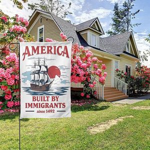 Bandiera 'America Costruita dagli Immigranti dal 1492' per Giorno di San Colombo, Bandiere da Giardino Bifacciali, Decorazioni per Casa - Product Image 2