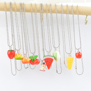 Collana in Resina Lucida Creativa per Bambini 2026, Ciondoli 3D a Forma di Animali e Cibo, Regalo per Donne - Product Image 5