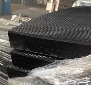 Alfombrillas <span class=keywords><strong>de</strong></span> goma <span class=keywords><strong>de</strong></span> <span class=keywords><strong>animales</strong></span> con muchos patrones diferentes - Product Image 1