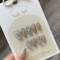 Vente en gros faux ongles courts en acrylique fini gel UV faux ongles réutilisables à pression faits à la main