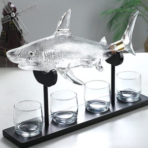 Ensemble de carafe en forme de requin 1000ml fabriqué à la main verre à liqueur transparent vin <span class=keywords><strong>whisky</strong></span> avec 4 verres pour Vodka Scotch <span class=keywords><strong>Bourbon</strong></span> - Product Image 2