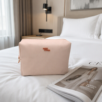 Pochette de voyage personnalisée en PVC grande capacité, résistante à l'eau, avec plaque logo, pour cosmétiques et soins de la peau, avec fermeture éclair