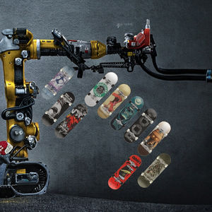 Professionnel bricolage <span class=keywords><strong>Skate</strong></span> <span class=keywords><strong>Park</strong></span> Tech pièces pont cascadeur planche à roulettes pour filles <span class=keywords><strong>en</strong></span> <span class=keywords><strong>bois</strong></span> doigt métal support roulement roue roue table - Product Image 3