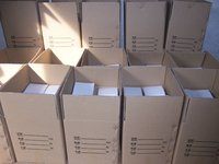 Borne de signalisation routière solaire à LED haute luminosité en aluminium, marqueur routier alimenté par l'énergie solaire, réflecteur œil de chat, étanche IP68 pour la sécurité routière