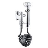 Nouveaux produits explosifs : Ensemble de pistolet de pulvérisation de bidet portable moderne en plastique avec robinet d'angle en acier inoxydable à double trou pour salle de bain murale