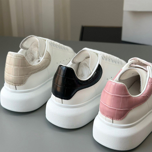 Mocasines Bordados <span class=keywords><strong>de</strong></span> Moda OEM ODM <span class=keywords><strong>para</strong></span> Hombre, Talla Grande, Ligeros, Antideslizantes, <span class=keywords><strong>Zapatos</strong></span> <span class=keywords><strong>de</strong></span> Cuero Casuales <span class=keywords><strong>para</strong></span> <span class=keywords><strong>Mujer</strong></span> - Product Image 2