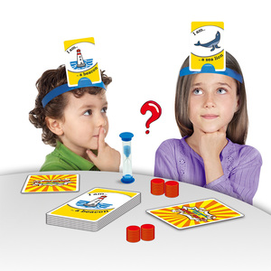 Giochi di Società Genitore-Figlio Divertenti: Il Gioco delle Domande Veloci 'Cosa Sono?' con Carte in Plastica - Product Image 1