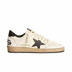 Scarpe da Corsa Unisex Dorate con Stella, in Pelle, Traspiranti, con Lacci, Leggere, con Suola Chunky, Sneakers con Glitter Metallizzato - Product Image 1