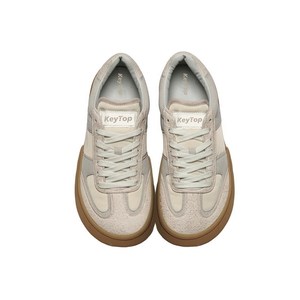 รองเท้าแบบสวมใส่สบายสำหรับผู้ชายและผู้หญิง ผลิตตามสั่ง (OEM)  หัวรองเท้ากว้าง  ไม่มีส้น  ไม่บีบอัดนิ้วเท้า  ใส่สบาย  เหมาะสำหรับเดินเล่น  ขายตรงจากโรงงาน - Product Image 1