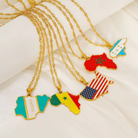 Collier Pendentif Femme en Acier Inoxydable Plaqué Or 18K avec Chaîne en Bambou et Émail Carte Nationale, Style Créatif et Tendance, Vente en Gros