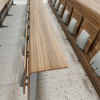 Tables et chaises scolaires en bois massif avec pieds fixes Salles de conférence universitaires Sièges en rangée pour salles de classe multimédia